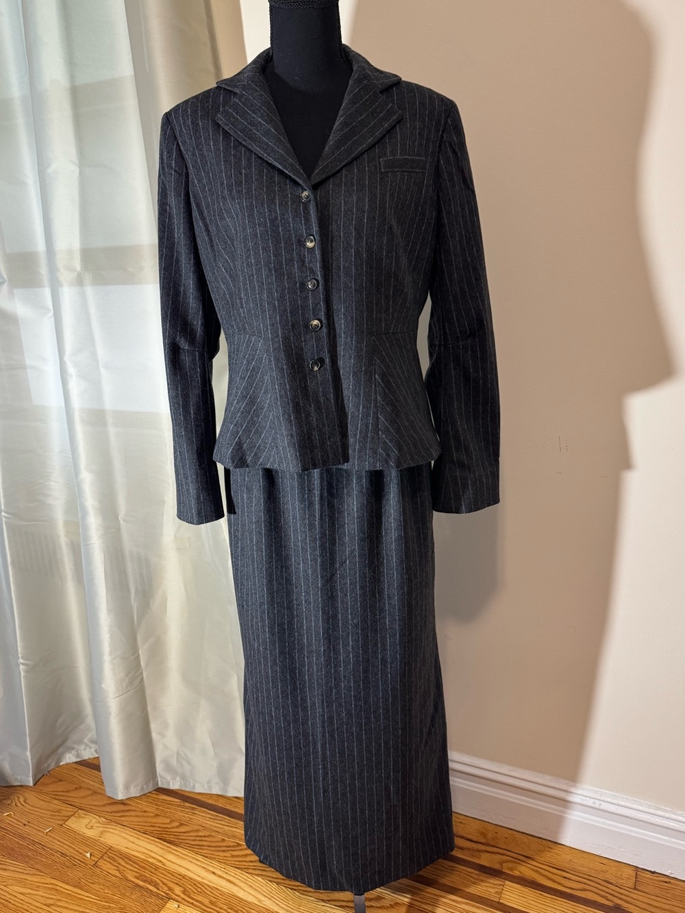 Women’s Pinstripe Two-Piece Skirt Suit - Dark Gray cashmere and wool.